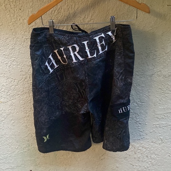 Hurley | Mens | Black Print | Swim-trunks | Size:30 - Picture 8 of 11